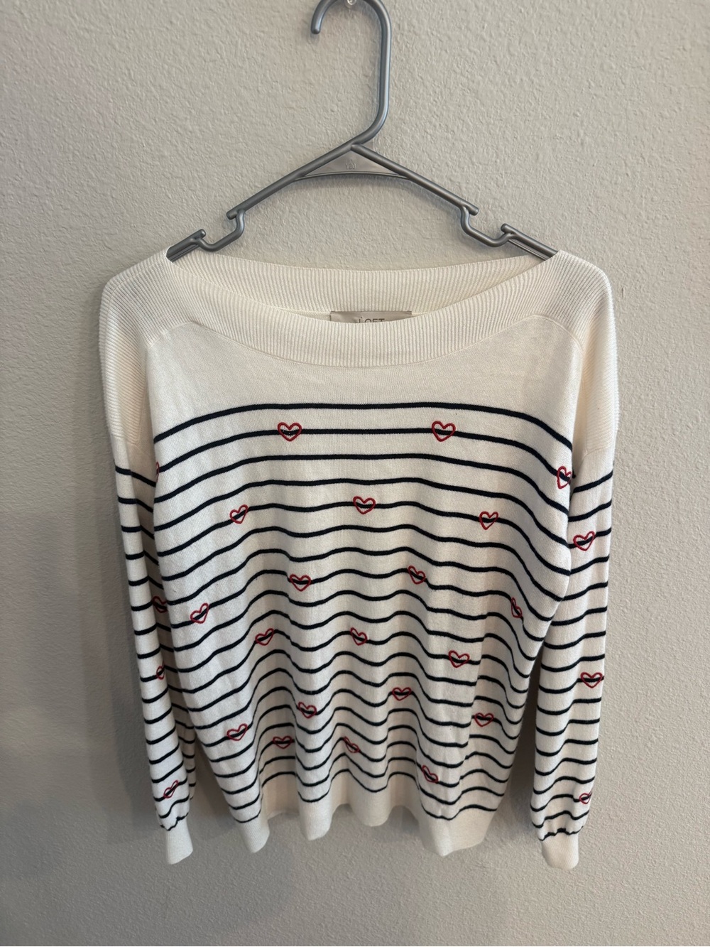 LOFT Cream V-Neck Sweater with Black Stripes and Red Heart Motif